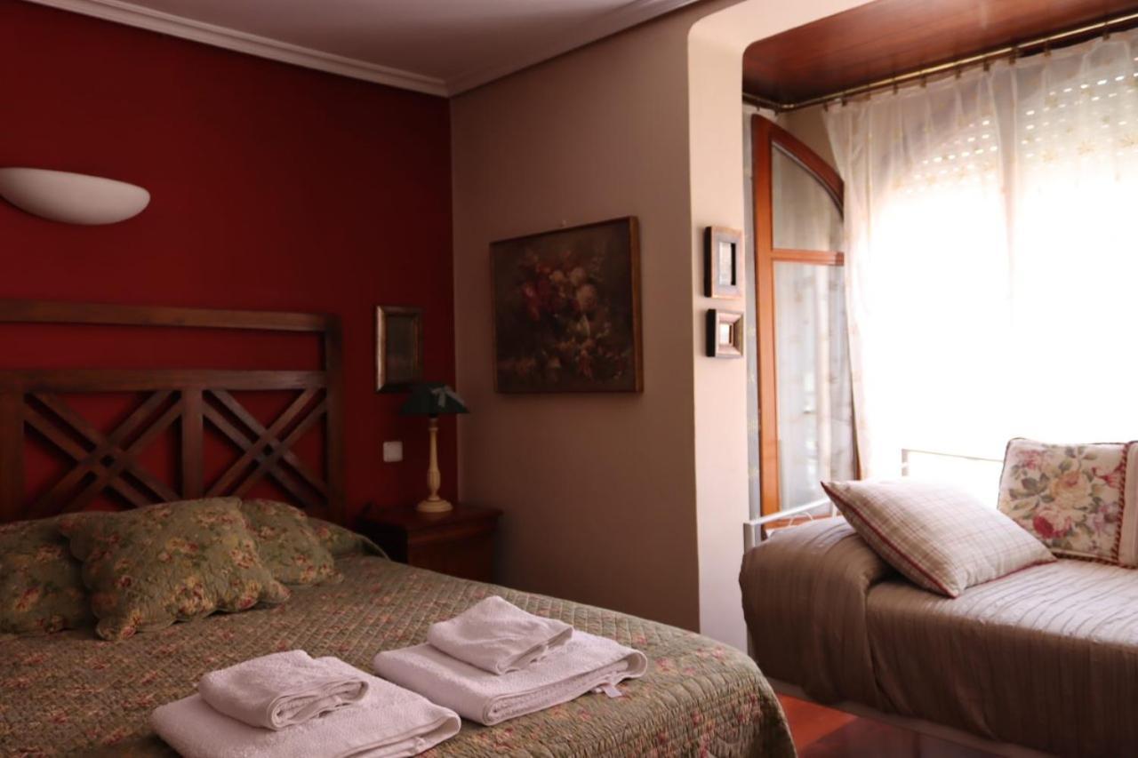 La Esquina De Castroviejo Apartman Logroño Kültér fotó